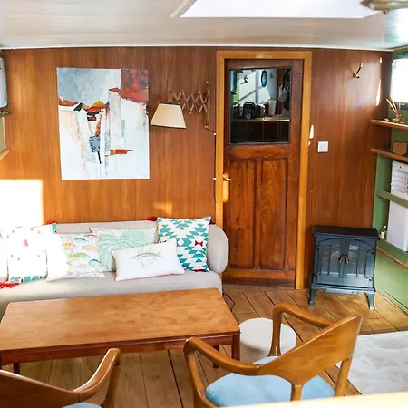 보트호텔 Peniche Dans Le Bassin A Flot Du Vieux Port 라로셸